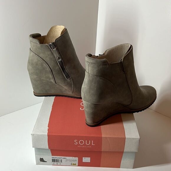 Soul Naturalizer Haley Light Gray Wedge Bootie size 8M - Picture 2 of 5